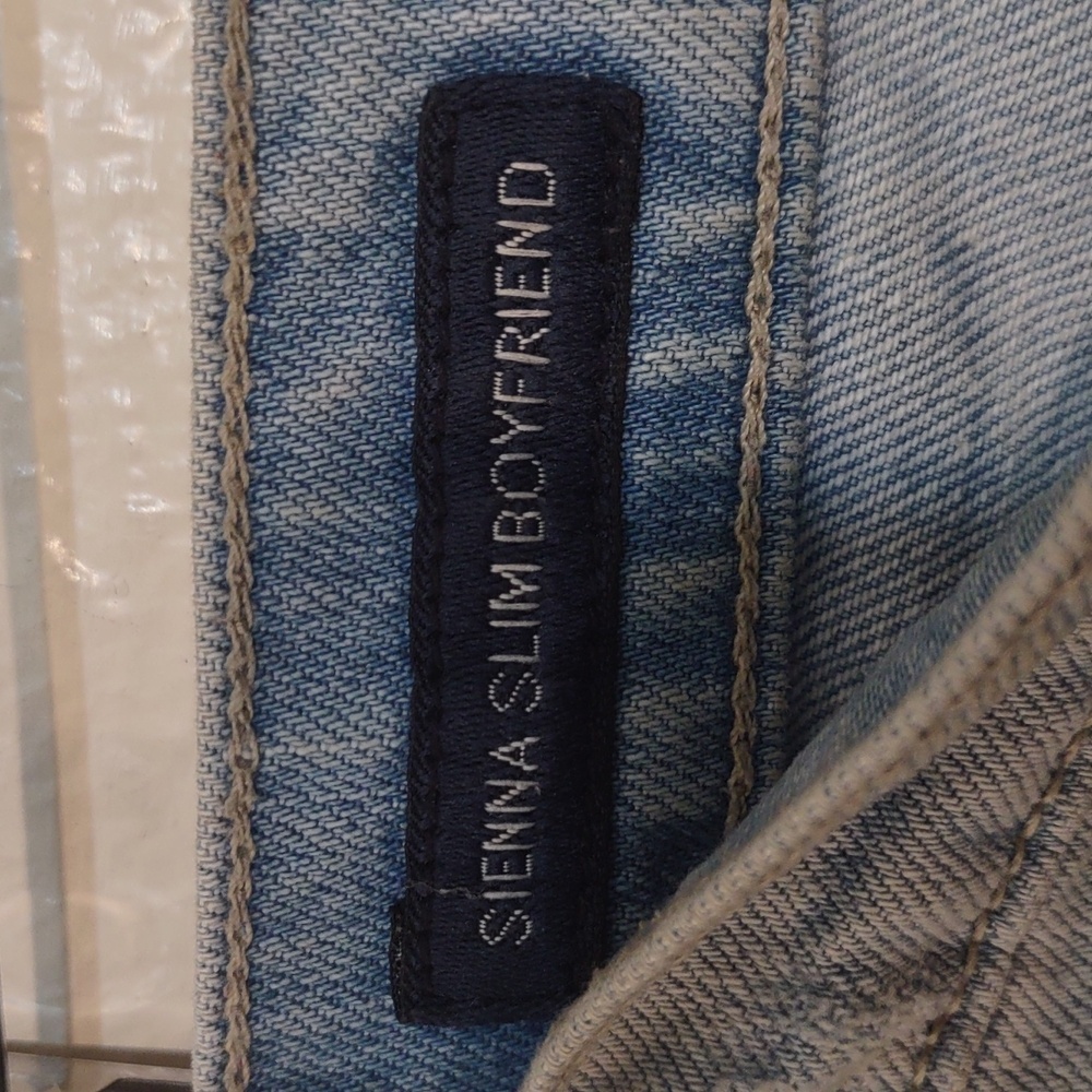 USED LUCKY BRAND JEANS SIENNA SLIM BOYFRIEND LIGHT DENIM SIZE 4 - Picture 3 of 12
